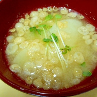 シンプル簡単☆長芋と天かすの味噌汁